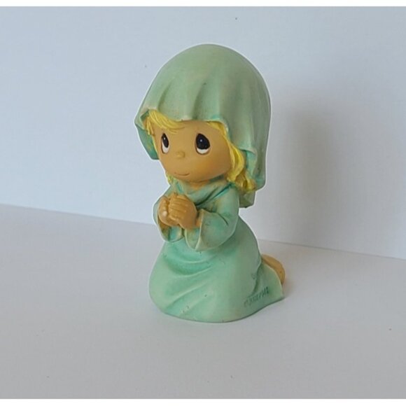 2001 Precious Moments Nativity Scene Mother Mary Miniature Collectible Figurine - Picture 2 of 10